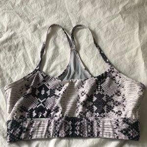 Sports bra